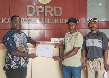 Marga Ateta Sambangi DPRD Bintuni, Minta Mediasi Tuntutan Hak Ulayat ke Genting Oil