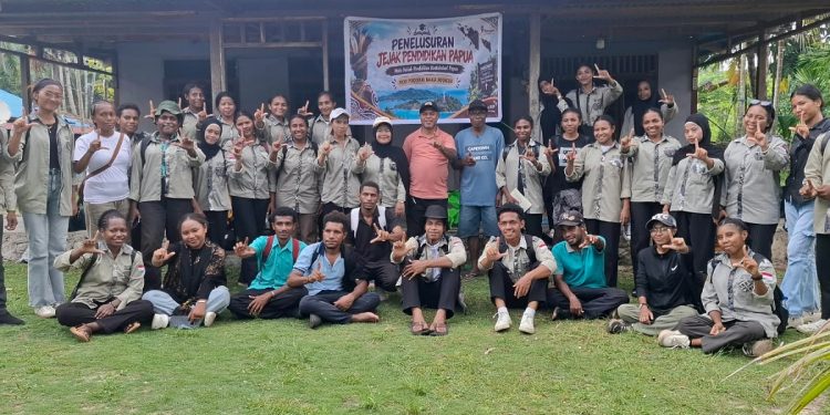 Mahasiswa FKIP Unipa Gelar Riset Penelusuran Jejak Pendidikan Papua dan Pengabdian Literasi di Mansinam
