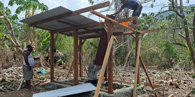 Hari ke-14 TMMD, Pekerjaan MCK Masuk Tahap Pemasangan Atap